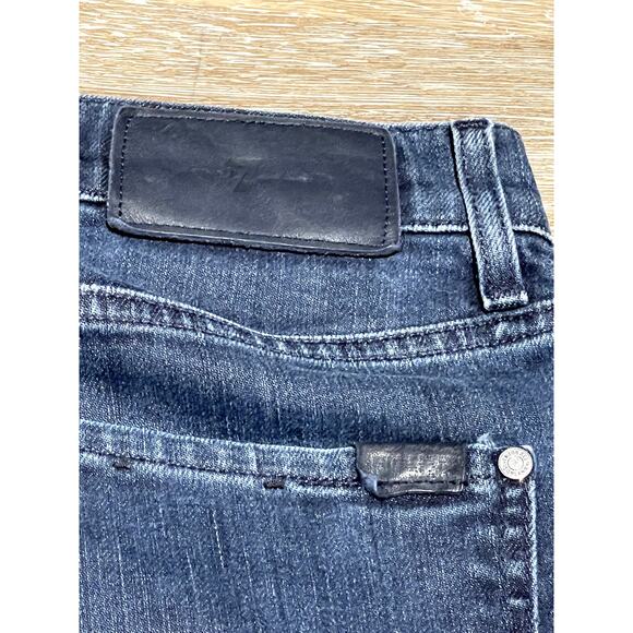 7 for all Mankind The Straight Womens 5 Pocket Jeans 32 Dark Wash Distressed EUC - Picture 11 of 16